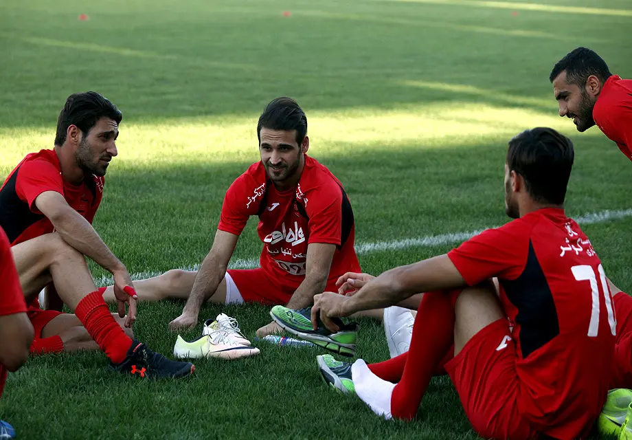معرکه احمد نوراللهی در تمرین پرسپولیس (عکس)