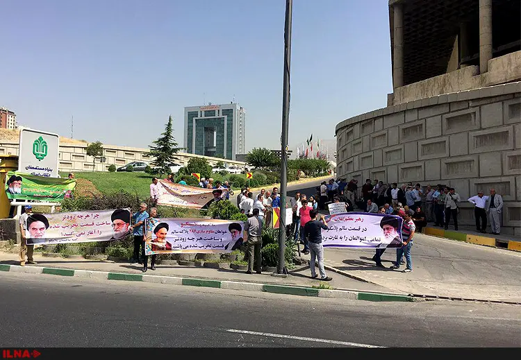 تجمع کسبه پلاسکو برای چهارمین بار در یک ماه اخیر/ اعتراض به عدم رسیدگی بنیاد مستضعفان