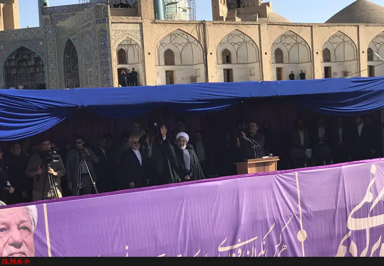 نصف‌جهان بنفش شد+ فیلم و عکس