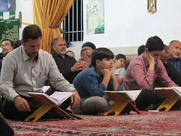 مراسم اختتامیه محافل انس با قرآن در مسجد امام محمد باقر (ع) برگزار شد