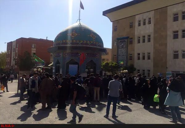 جمعی از دانشجویان پلی‌تکنیک و علامه طباطبایی تجمع کردند +تصاویر