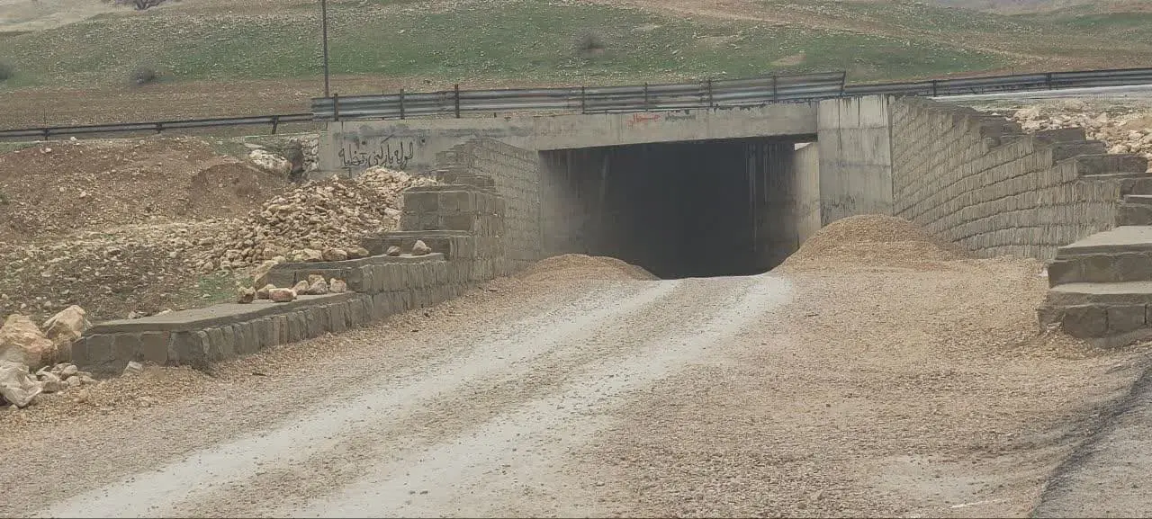 مناظر طبیعی خوزستان و محورهایی که بوی مرگ می‌دهند/  اهالی ناشلیل‌ ایذه محروم از هرگونه زیرساخت جاده‌ای