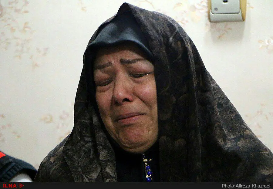 آتشنشانی هیچ قدمی برای شهدا برنداشت/حقوقِ فرزندم قطع شد