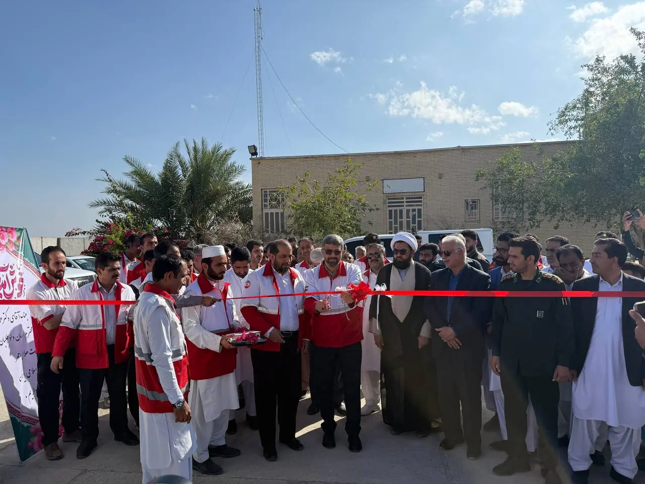 اجرای طرح «نذر خدمت ۸» جمعیت هلال احمر در استان سیستان و بلوچستان/ آبرسانی به روستاهای دارای تنش آبی