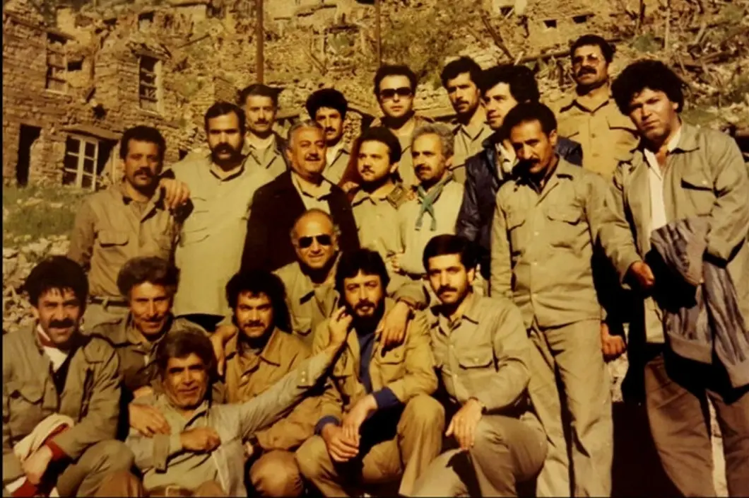  سمفونی در میدان جنگ زیر توپ و خمپاره