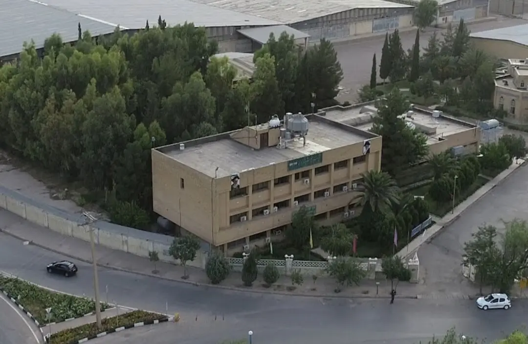 کارخانه «آزمایش» آماده فروش شد/ کارخانه پشم‌شیشه در مسیر انتقال به محل جدید قرار دارد