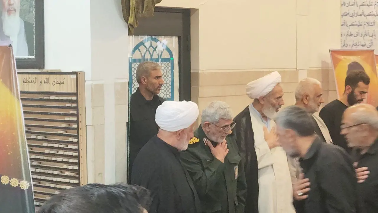 مراسم گرامیداشت شهدای نیروی قدس سپاه و جنگ تحمیلی ۱۲ روزه + تصاویر