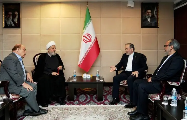 دیدار نائب رئیس مجلس اعلای اسلامی شیعیان لبنان با عراقچی