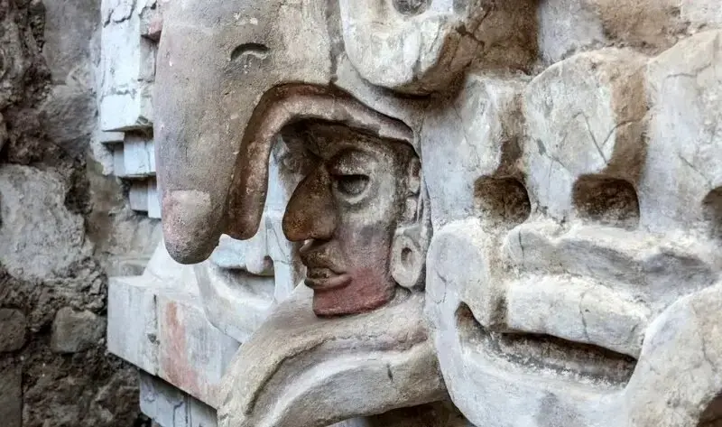 این مقبره جغدنشان ۱۴۰۰ سال قدمت دارد + عکس