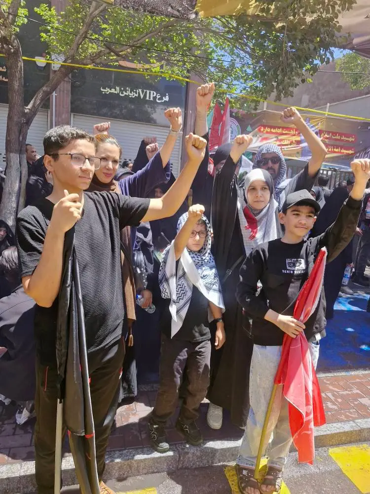 میزبانی مشهد از پیکر رهبر شهید/ حضور بیش از ۴۷۰۰ میهمان خارجی در مراسم تشییع و تدفین پیکرها