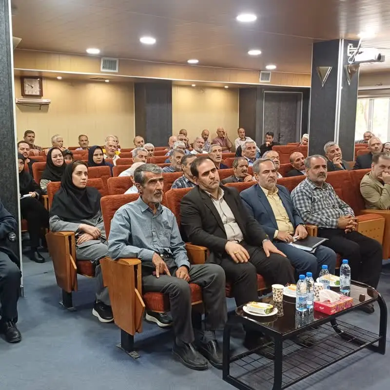 بانک رفاه کارگران همان گونه که از نام آن مشخص است متعلق به سازمان تأمین اجتماعی است