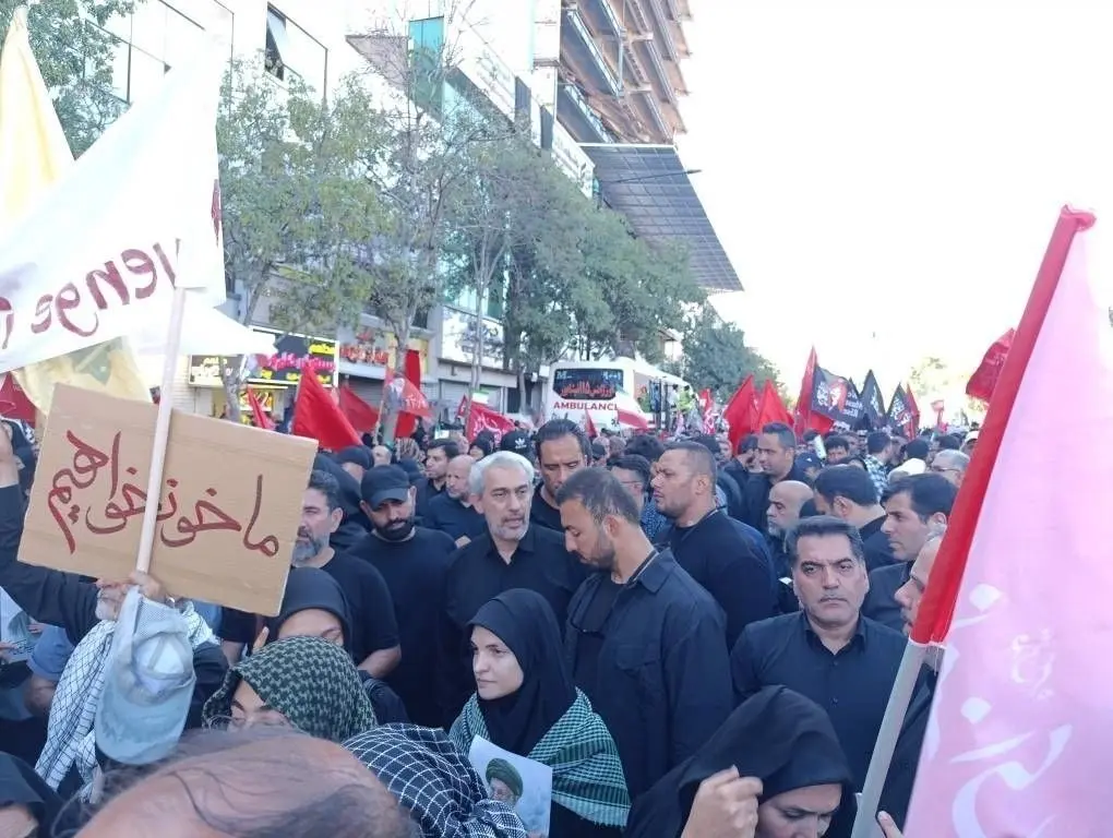 میزبانی تمام قد مشهد از پیکر رهبر شهید/ پیکر آیت‌الله خامنه‌ای  در جوار حرم نورانی امام رضا (ع) آرام گرفت