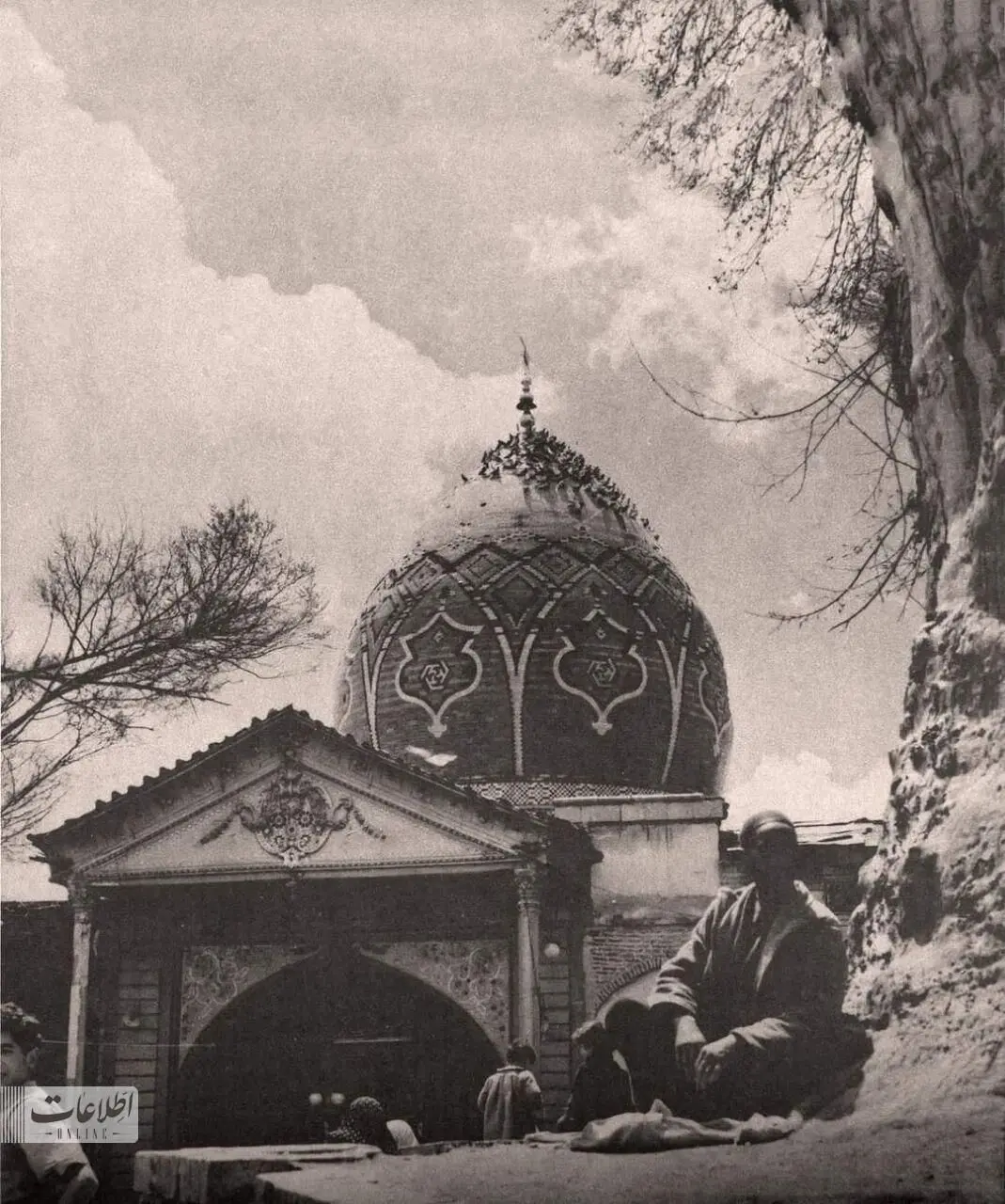 دو عکس دیدنی از امامزاده صالح(ع) ۸۰ سال پیش