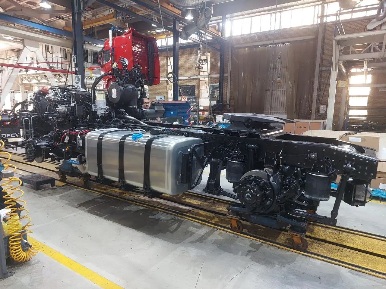 افتتاح خط تولید کشنده جدید GX560 سایپادیزل با حضور مدیران ارشد سایپا