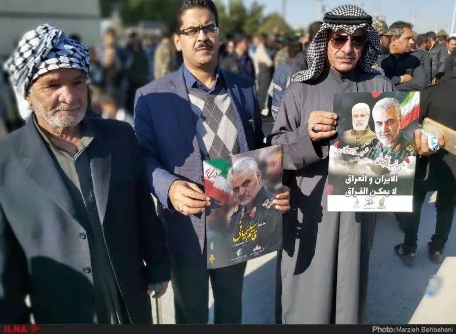 سیل بشری بمدن 'آبادان' و'خرمشهر' لتشییع جثمان الشهید المهندس