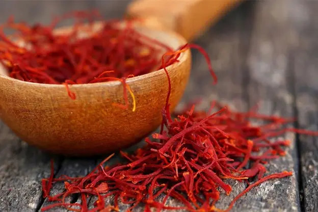 زعفران ناب و خوش‌طعم را بدون نگرانی فقط از تیدا زعفران بخواهید