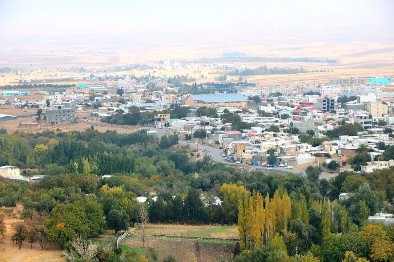 ایجاد ۸ فروشگاه صنایع دستی و گردشگری در بقعه قیدار نبی