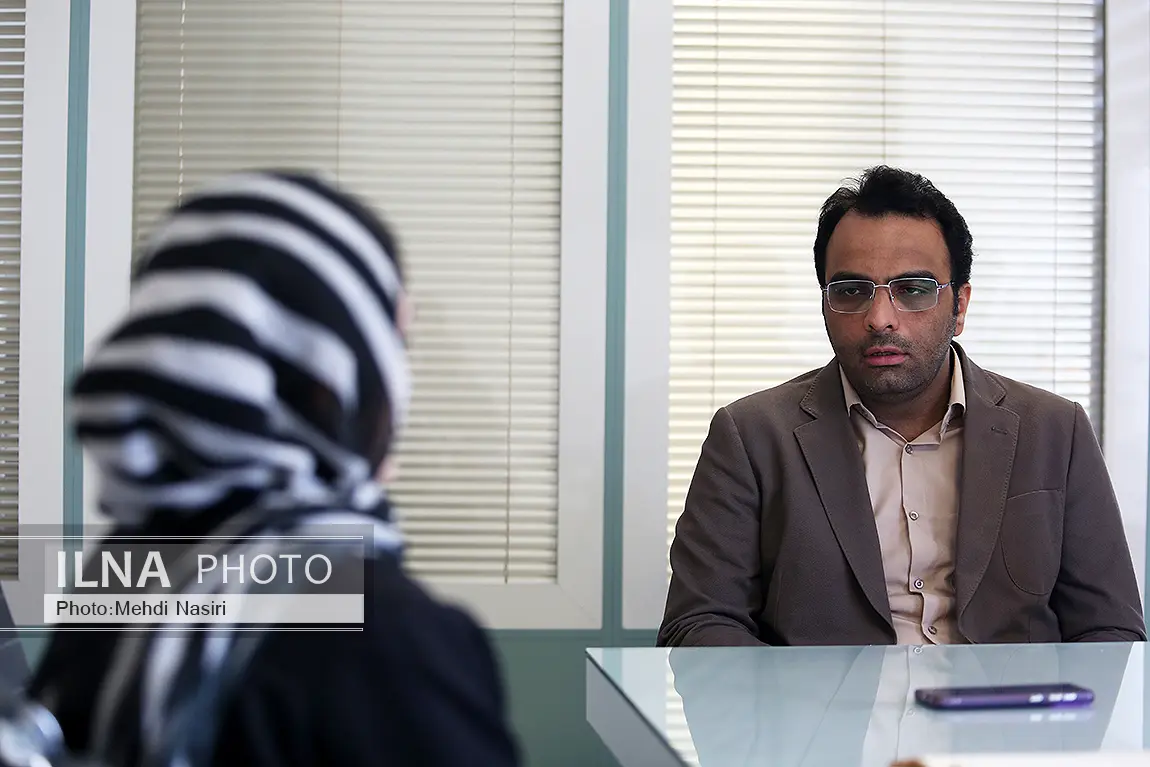 درصد قابل توجهی از مراجعانِ ما، جوانانی هستند که اقدام به خودکشی کرده‌اند/ افسردگی؛ مهمترین علت «آسیب رساندن به خود»/ برخی بیماری‌های روانی از ۱۴ سالگی ظاهر می‌شود+ فیلم