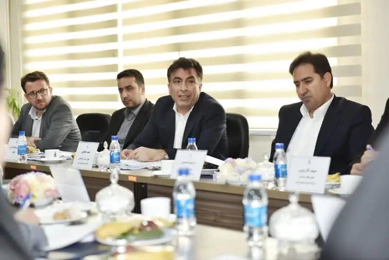 درخشش بی‌سابقه پتروشیمی تبریز در مجمع عمومی ۱۴۰۳ / رکوردشکنی تاریخی پتروشیمی تبریز در سودآوری و صادرات / رشد سه‌برابری سود خالص و ثبت بیشترین درآمد ارزی