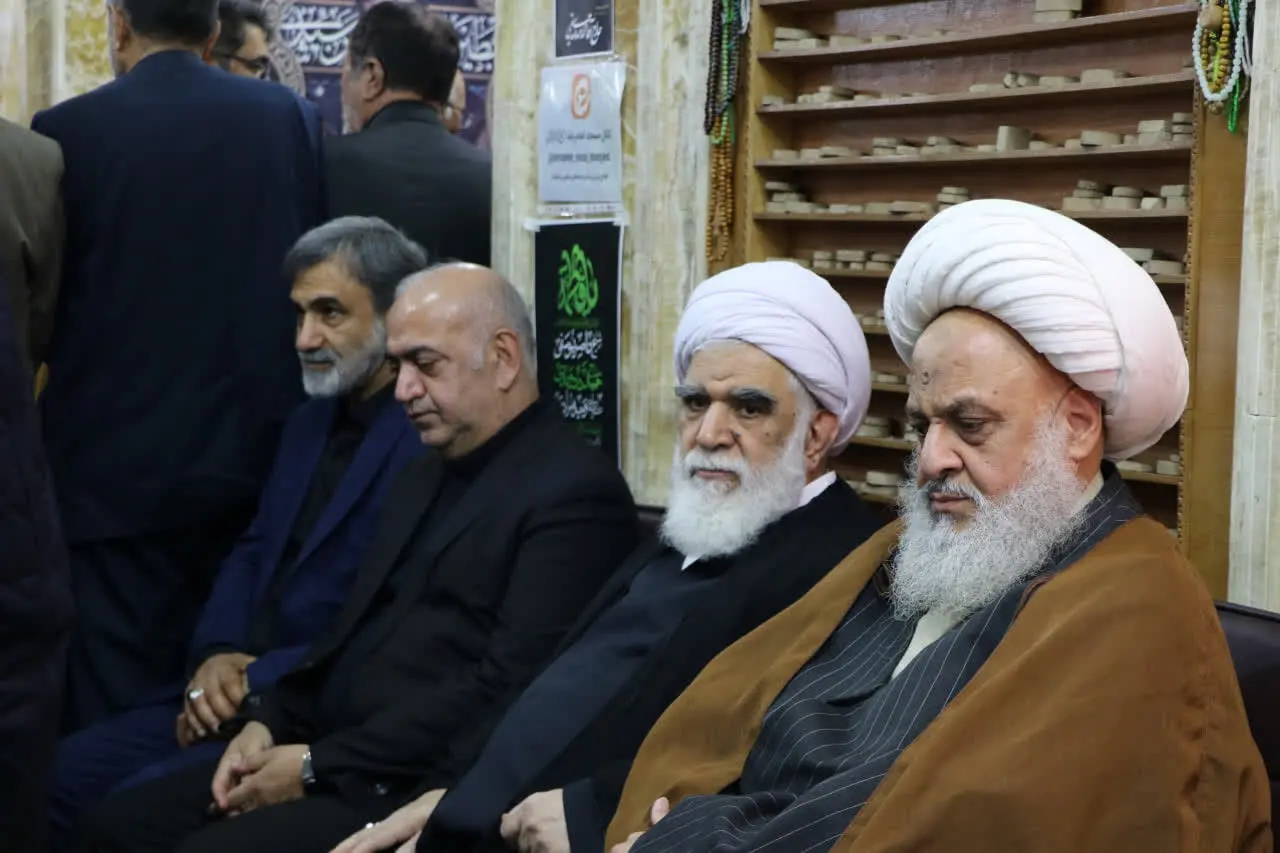 حضور مقامات کشوری و لشکری در مراسم ختم فرزند صدیقی+ تصاویر