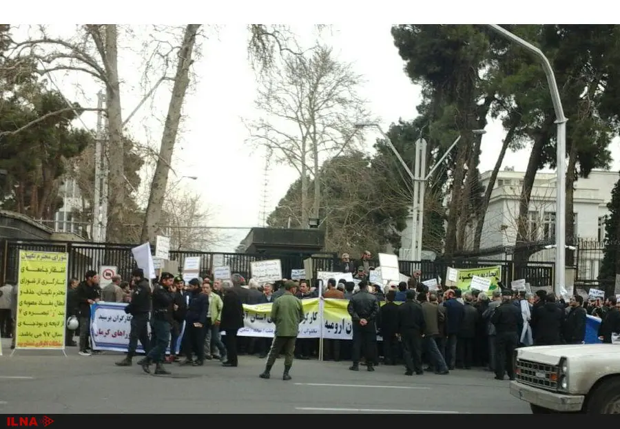 این مجلس ضعفا را می‌زند و از قدرت حمایت می‌کند/۱۱۰ نماینده با دولت بر سر جدایی منابع بخش درمان تامین اجتماعی موافقت کردند+فیلم و عکس