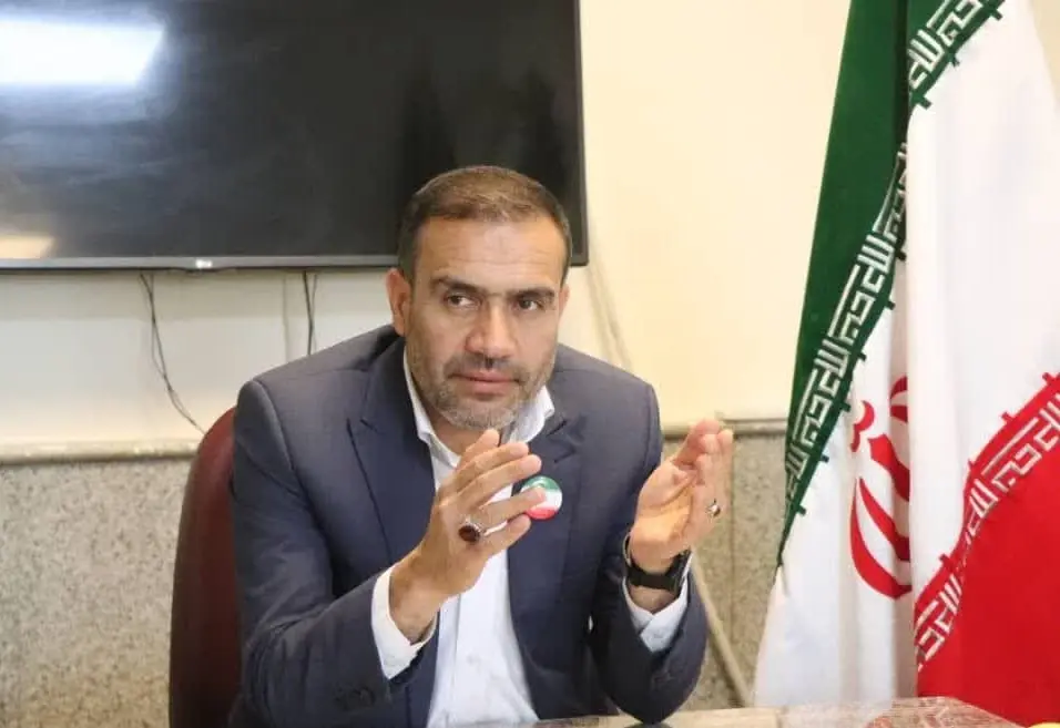 مطالبه دسترسی فارس به خلیج فارس قانونی و ملی است/ توسعه فارس نباید در برابر توسعه هرمزگان باشد