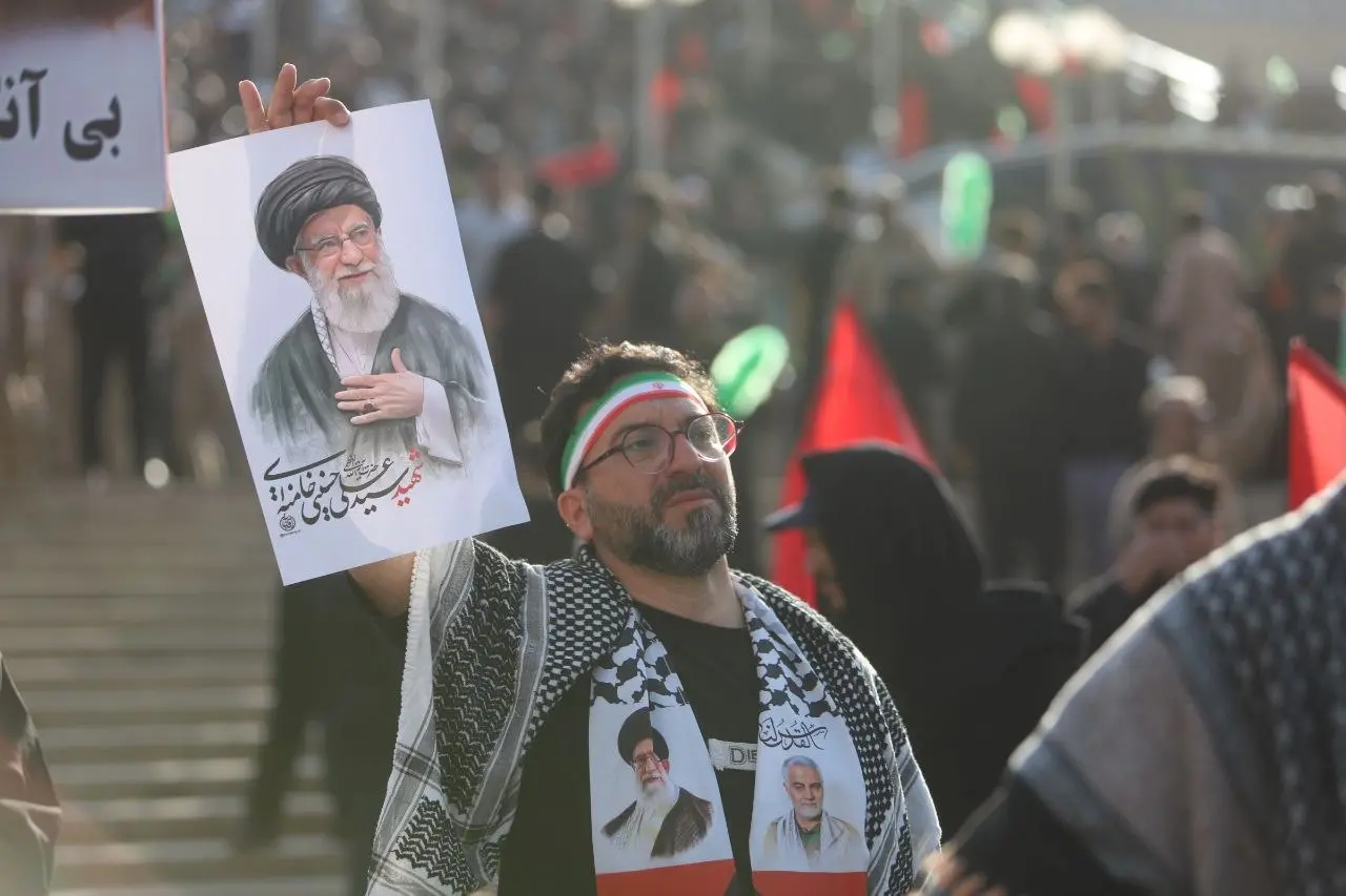 برگزاری مراسم وداع با رهبر شهید انقلاب در مصلای تهران