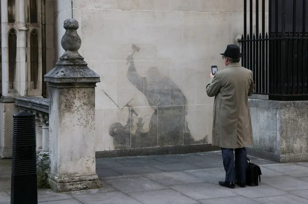 در جست‌وجوی بنکسی/ بالاخره پس از سالها هویت واقعی او فاش شد! 