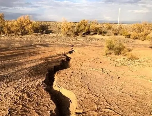 چالش خشکسالی در آذربایجان غربی،از خشکشدن دریاچه ارومیه تا خالیشدن سدها و فرونشست زمین