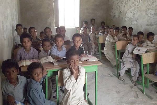 جابهجایی خطرناک دانشآموزان با خودروهای سوختبر؛ واقعیتی تلخ اما تکراری در بلوچستان