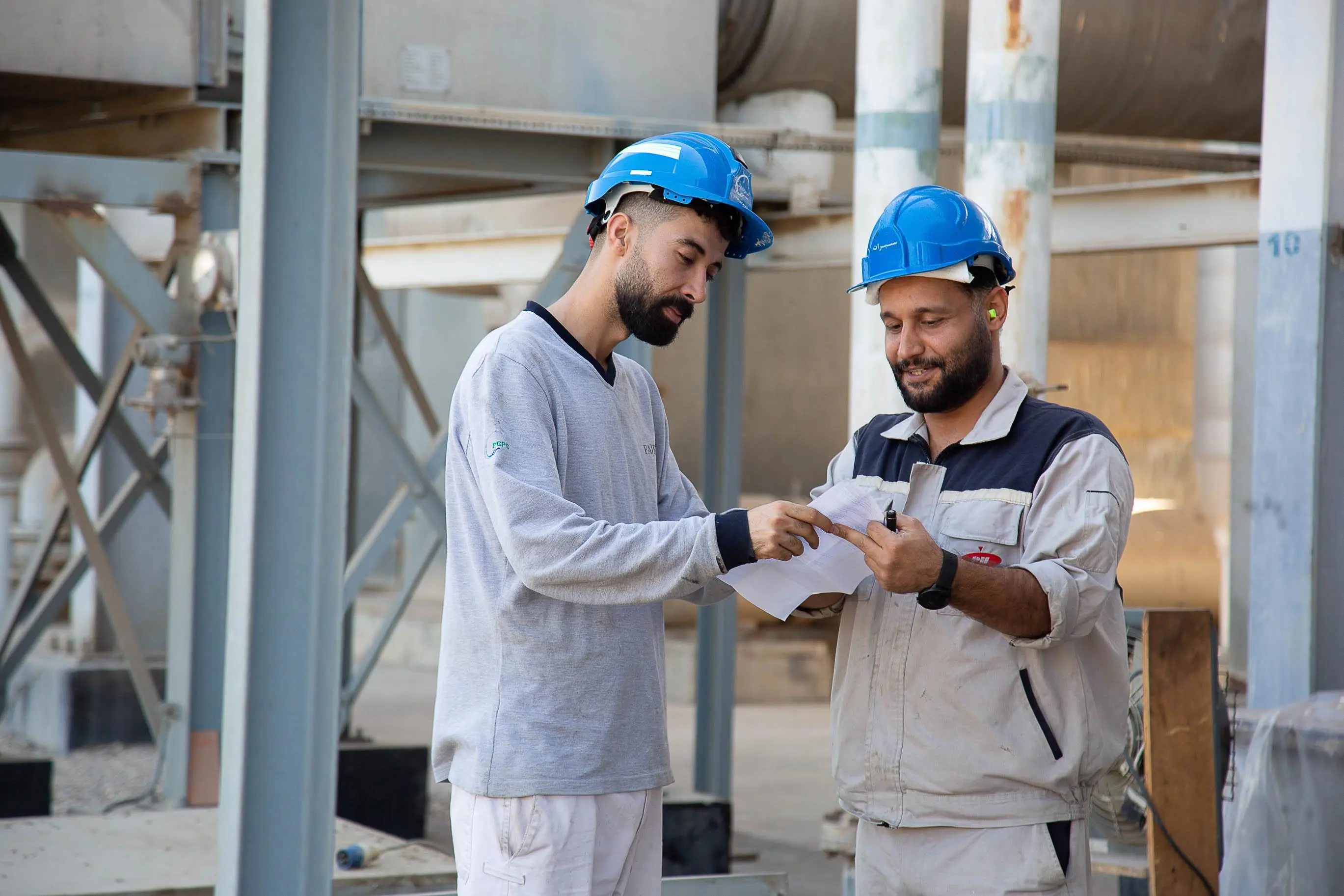 انجام تعمیرات اساسی تجهیزات هوای نواحی ۱ و ۲