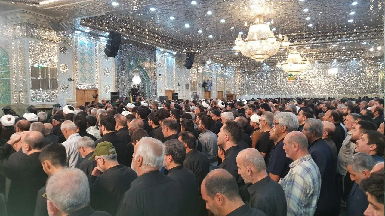 مراسم خاکسپاری شهدای اقتدار ایران + فیلم و عکس