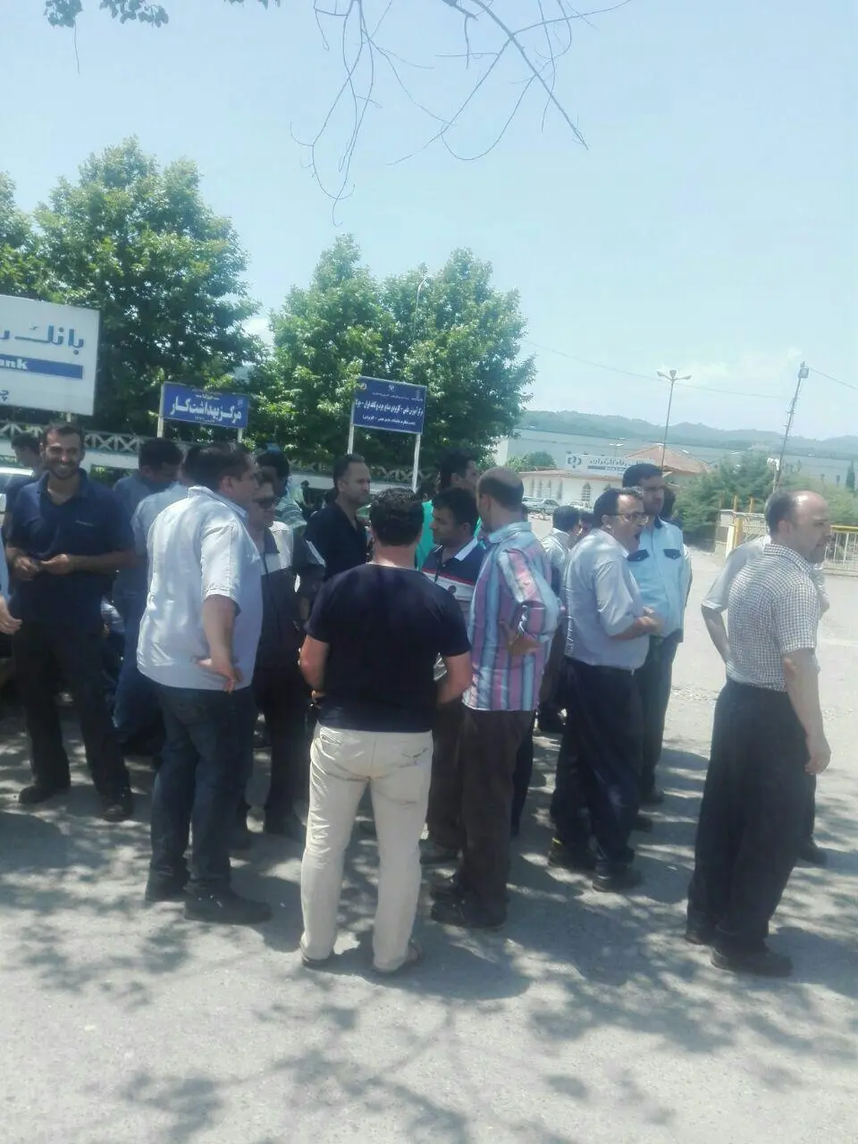 تجمع دو روزه کارگران ایران چوکا خاتمه یافت/پرداخت بخشی از معوقات