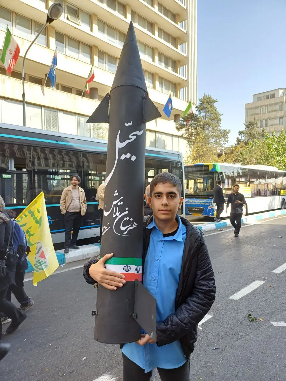 برگزاری راهپیمایی ۱۳ آبان در تهران + تصاویر 