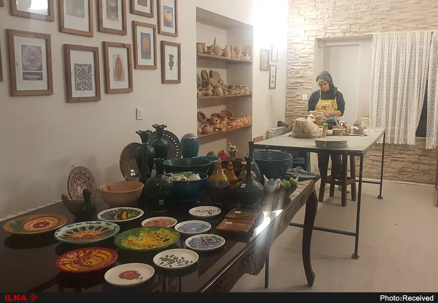 با دستهای خودتان فنجان سفالی بسازید و در آن قهوه میل کنید