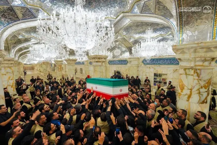 کاظمین میزبان پیکرهای مطهر اعضای خانواده رهبر شهید ایران