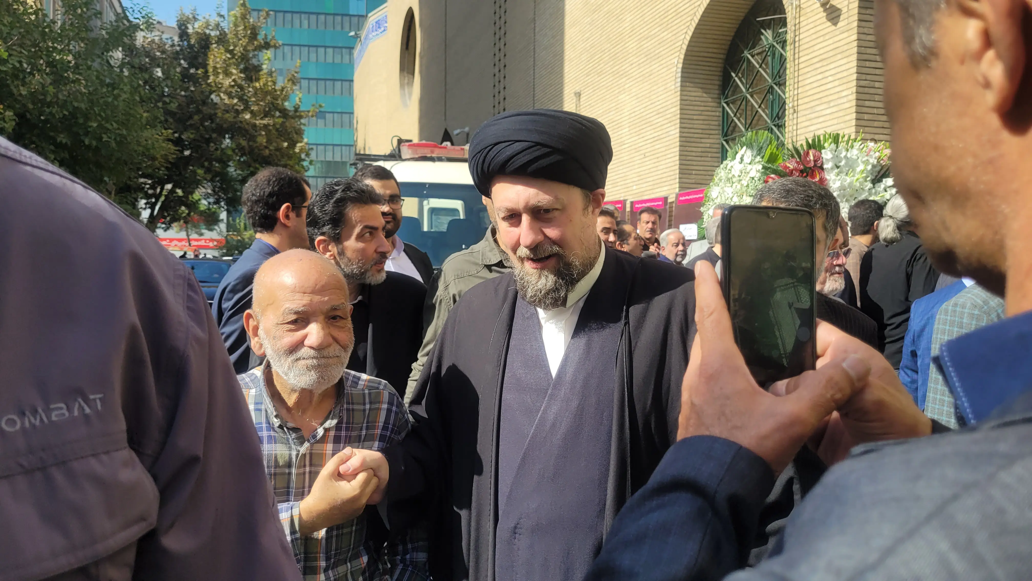 برگزاری مراسم ترحیم مادر حداد عادل + تصاویر