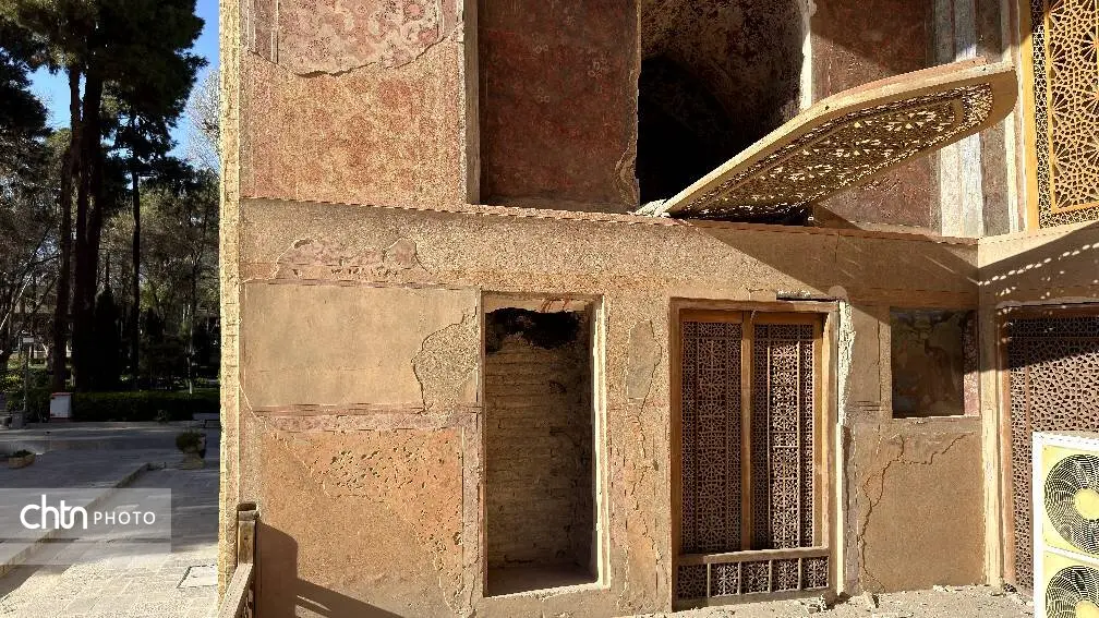 مجموعه جهانی کاخ چهل‌ستون و چند بنای شاخص دولتخانه صفوی آسیب دید