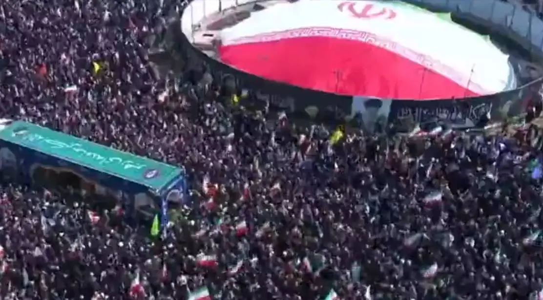 برگزاری مراسم تشییع شهیدان لاریجانی، سلیمانی و شهدای ناو دنا 