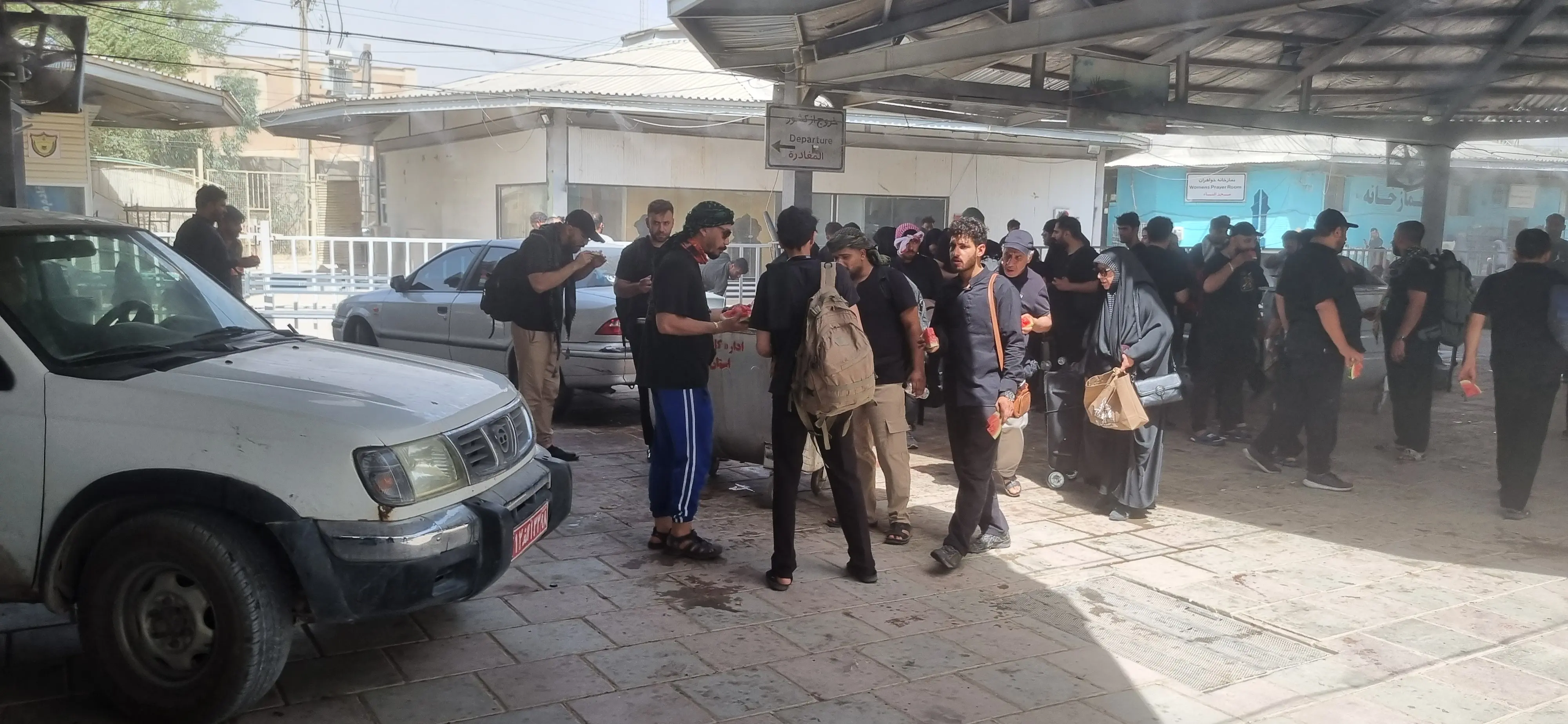 بیش از ۱۸ هزار تردد از مرز مهران در دوازدهم تیر / تمام خدمات رفاهی برای زائران فراهم است