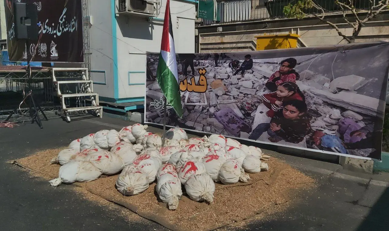 خروش مردم سراسر کشور در حمایت از مردم فلسطین و ادای احترام به شهدای راه قدس + فیلم و عکس