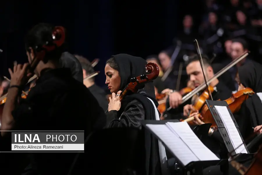 در تولیداتمان به قشر سالمند توجه نداریم/ با موسیقی کاسبی نمی‌کنم/ رمز ماندگاری «آوای شفق» همدلی است