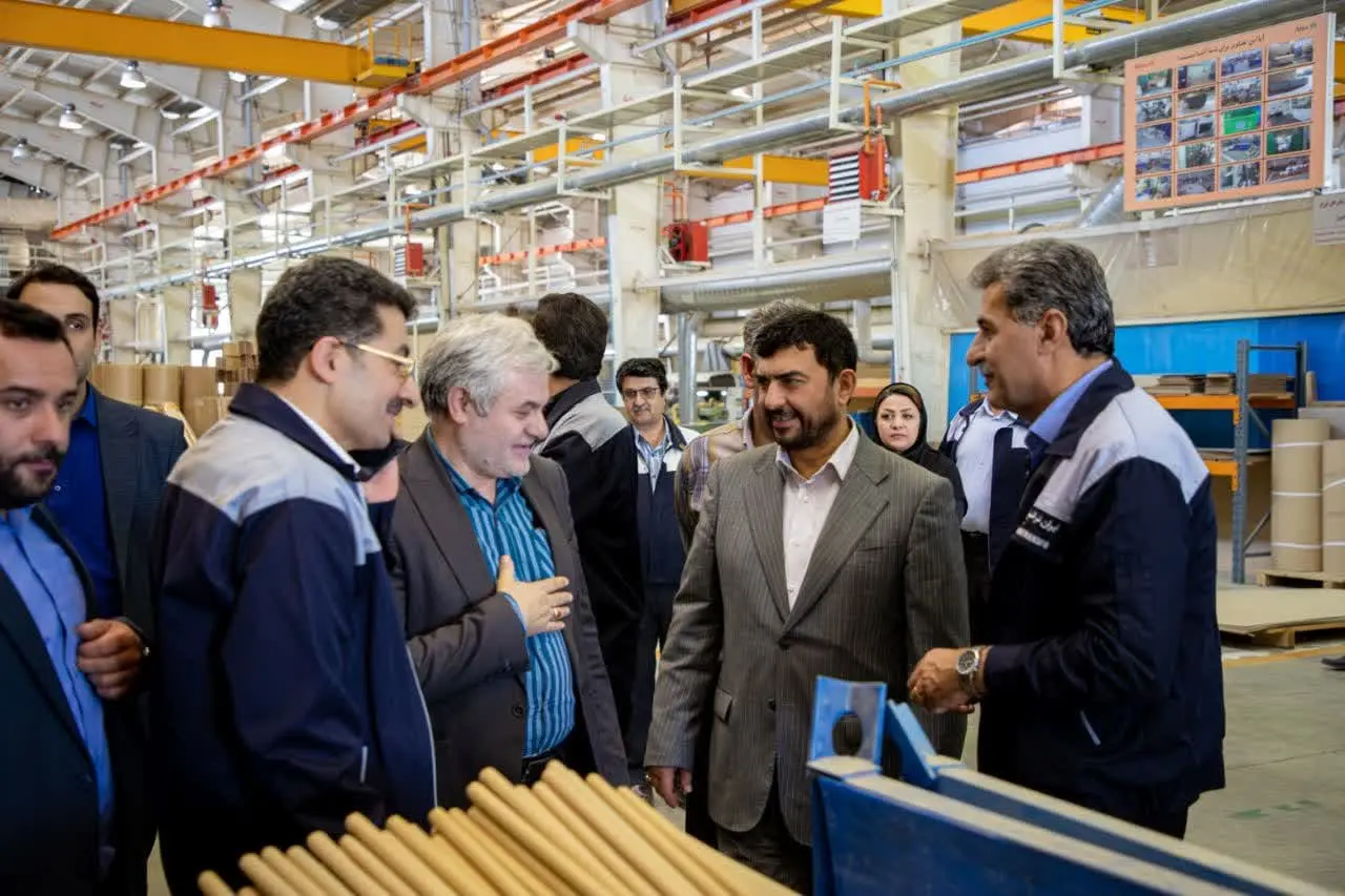 برگزاری آیین افتتاح کارخانه سیم‌لاکی اشراق