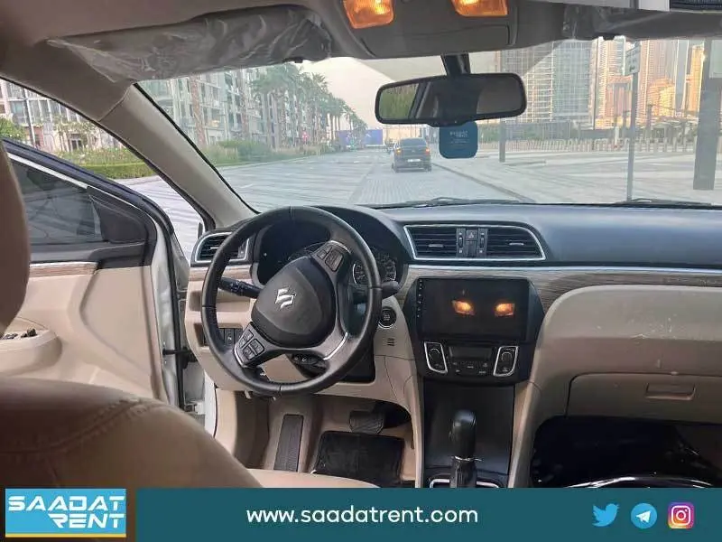 تجربه اجاره ماشین در دبی