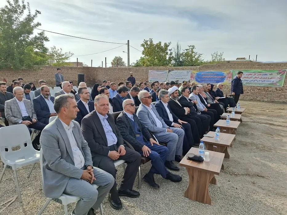 احداث مدرسه 6کلاسه در استان آذربایجان شرقی با حمایت بانک رفاه کارگران