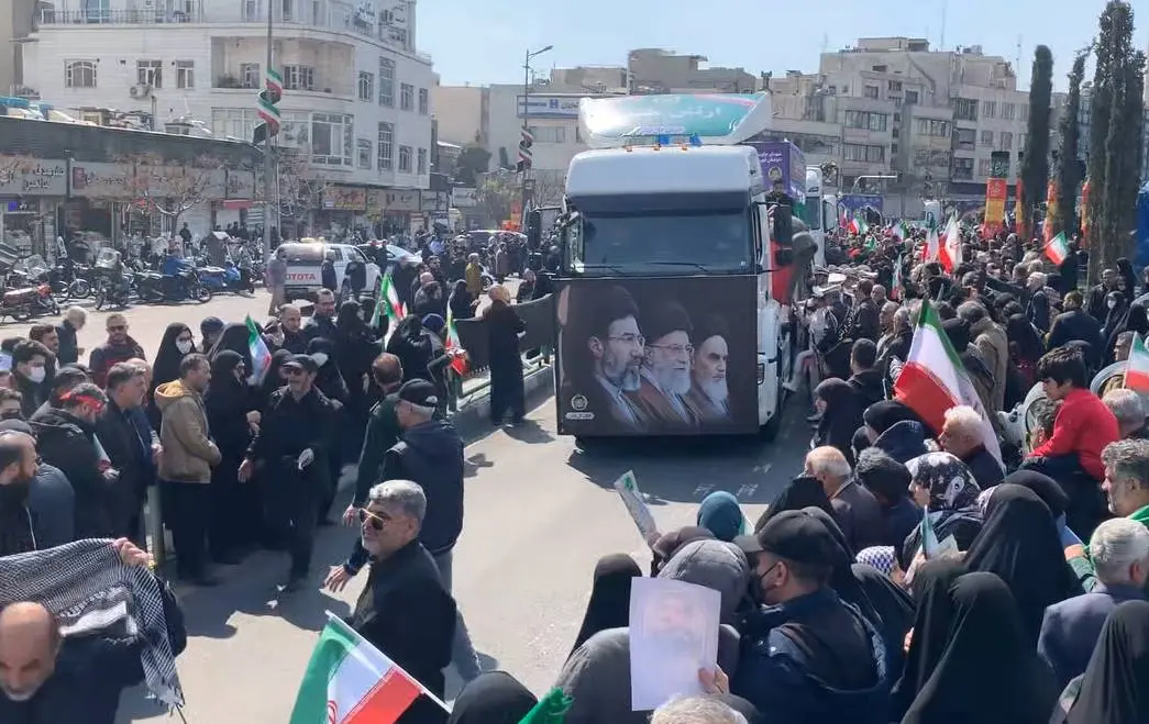 برگزاری مراسم تشییع شهیدان لاریجانی، سلیمانی و شهدای ناو دنا 