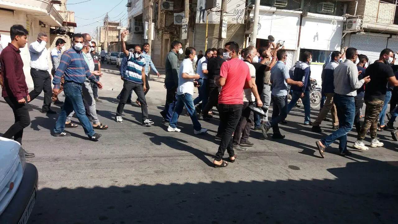 ادامه اعتراض کارگران هفت تپه دوش به دوش کرونا/ کارگران نگران شیوع بیماری هستند