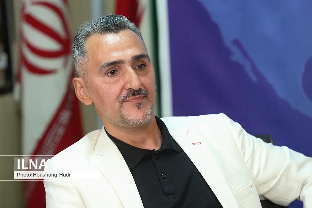 مافیا ۴ بار جلوی اجرای &laquo;طرح ساماندهی&raquo; را گرفت/ واسطه&zwnj;های فاسد چه گلی به سر تولید کشور زدند؟! / کارگران ناچار می&zwnj;شوند کف خیابان اعتراض کنند