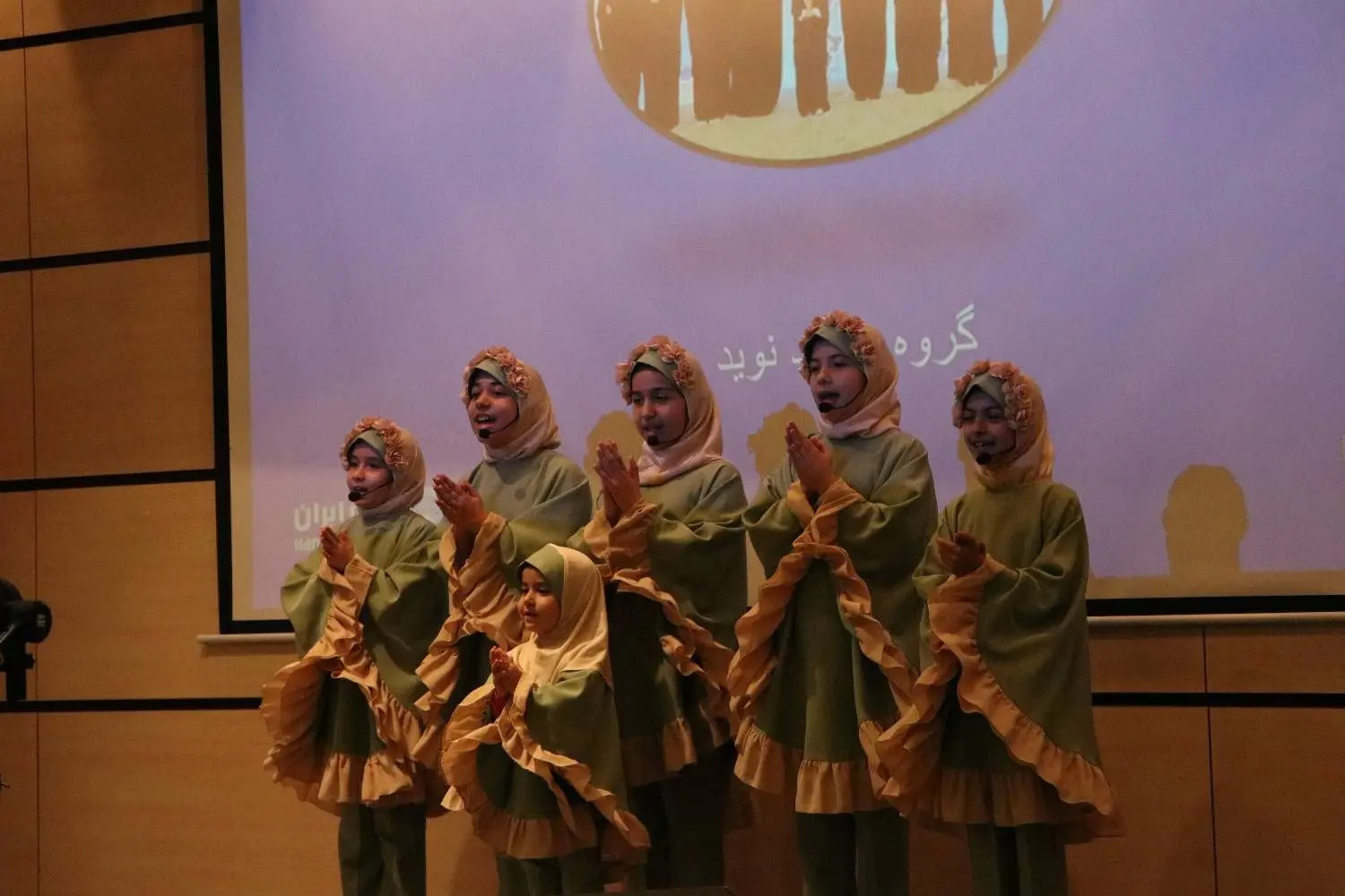 برگزاری جشن ولادت حضرت فاطمه زهرا(س) و روز مادر و زن در بیمه ایران