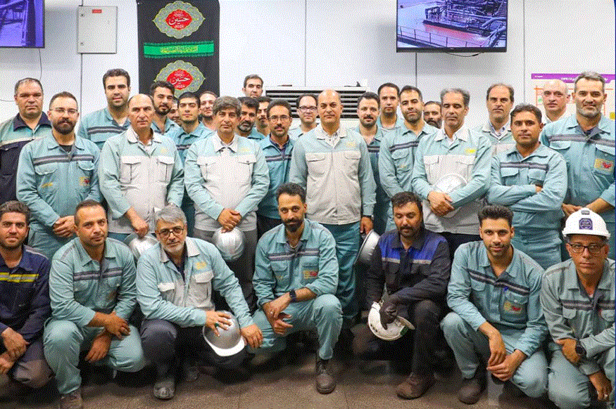 مدیر عامل گروه فولاد مبارکه از روند بازسازی بخشهای آسیب دیده نیروگاه سیکل ترکیبی ۹۱۴ مگاواتی و مگامدول های شهید خرازی بازدید کرد